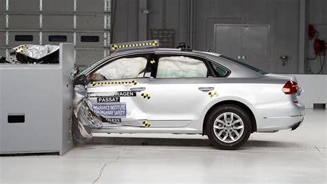 passat rear-end impact crash test|Official VW Passat 2014 safety rating results .